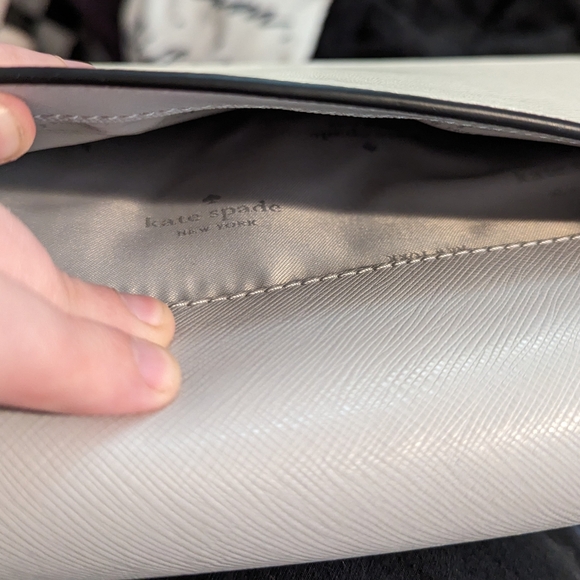 Kate Spade Crossbody Purse Gray White Black NWOT - Picture 5 of 7